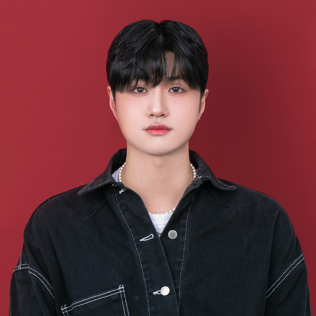 Stream NoAh (KOR) music | Listen to songs, albums, playlists for