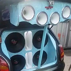 Vem De Mala Aberta Ao Som Do Violino