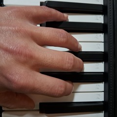 Csendből születő fényhang