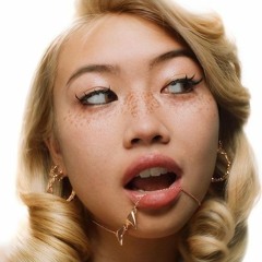 em