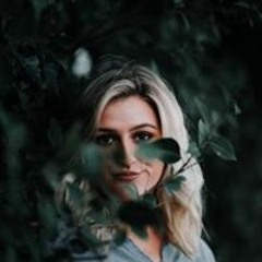 Lynda M Maye