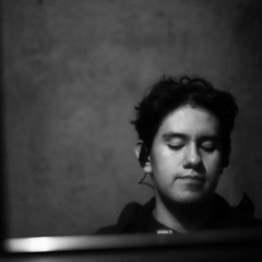 Iván Avilés