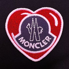 MONCLERHEARTTEAR