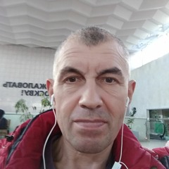 Евгений Комухин