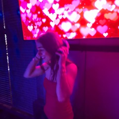 DJ Reina