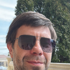 Артем Давыдов