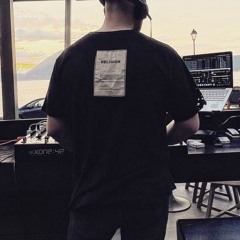 PanosBonellis🎧 ▶︎ •၊၊||၊|။||||။‌‌‌‌‌၊|•🎧