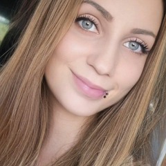 Weronika Denicka
