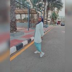 Aya Esmail
