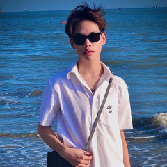 BÉ DŨNG 2 TỦI🍭🍬