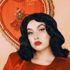 Lucy Loone Archive
