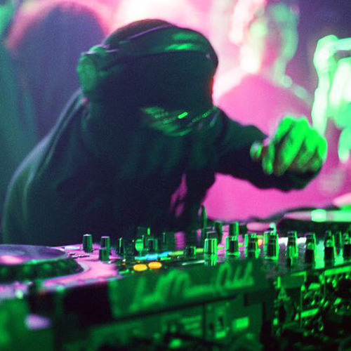 Danny Daze artist photo