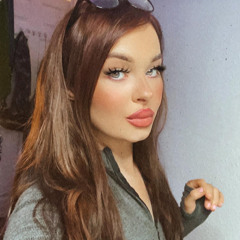 LydiaLawrence96