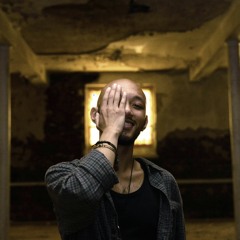 alec dariius