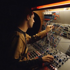 Manos Saklas