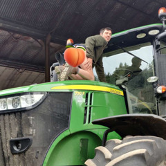 mr flat chat 🚜💨