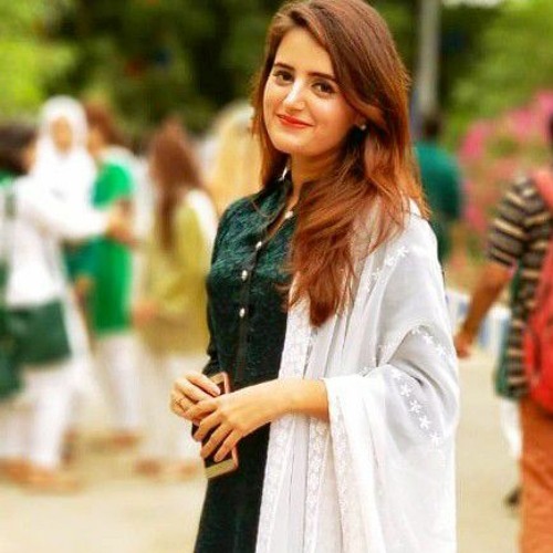 Mahnoor Farzand’s avatar