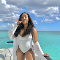 Queen E