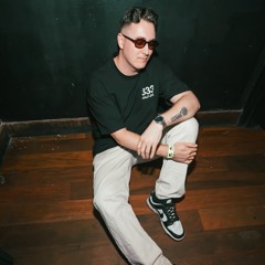 JAKE VANCE   //   ROZIN