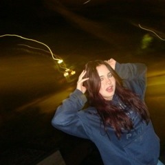 holly ☆