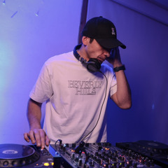 DJ SV