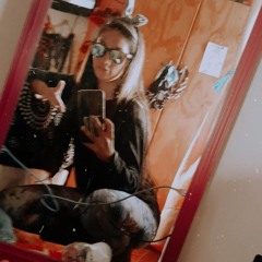 Ambar🖤