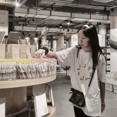 Tiffany k_im