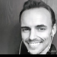 Aaron Quinn