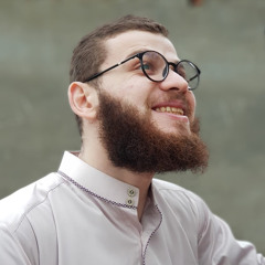 مصطفى عوض