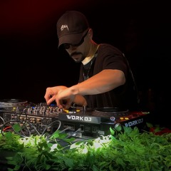 𝐏𝐚𝐥𝐚𝐳𝐞