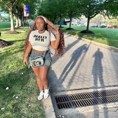 Mxdgett aka THEECUNTHOE🎀⭐️
