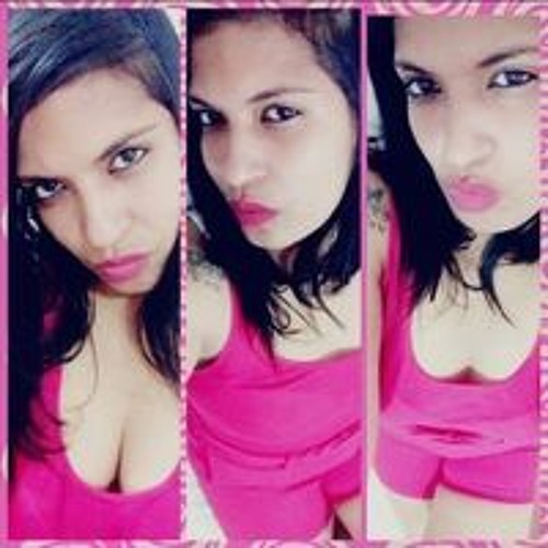 Carol Souza’s avatar