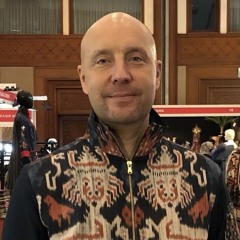 Alex