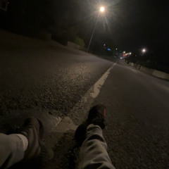 Adam Lyons 🔉💸💆🏻‍♂️