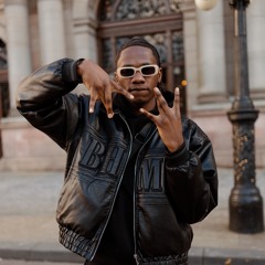 MR WOZA