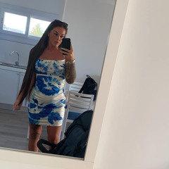 Hollygillespiee