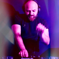 DJ TonniQ aka Dj Mer