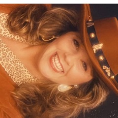 Ms Vicki