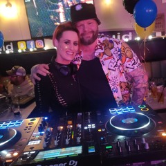 lEE hANNAH + TAMMY PHOENIX AKA PHOENIX KNIGHTZ