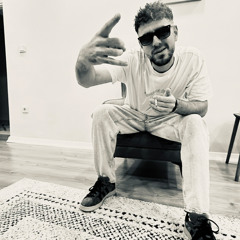 Farzad Keykani