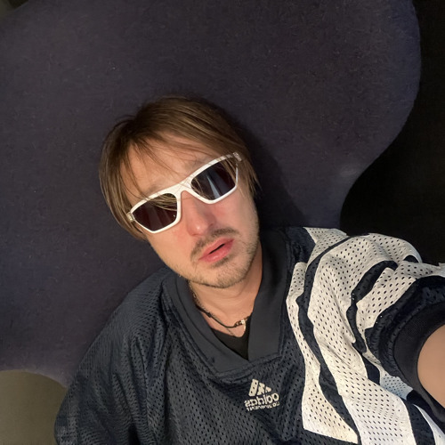 Vladimir Pzdnkv’s avatar