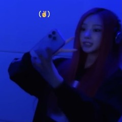 ⠀