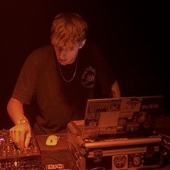 PieTekK  {D•F•H}  ♛