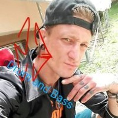 Travis Pašťàárna