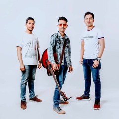 Separuh Nafasku - d'Mayer ( Dewa19 Cover Live perform on TVRI NTB)