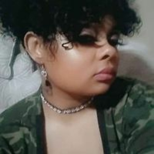 Haze Lynn Quinzél’s avatar