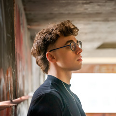 SYLVAN ⋆⭒˚｡⋆