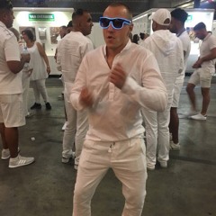 Maksim Maksimovi44