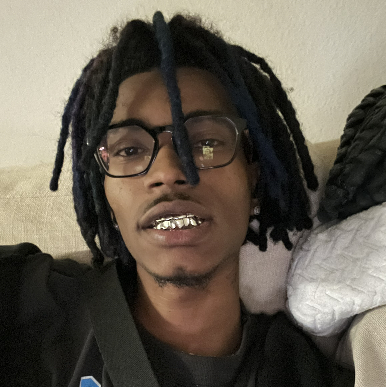 Onlybino
