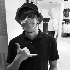 Она Горит На Танцполе Dogman Remix (2)